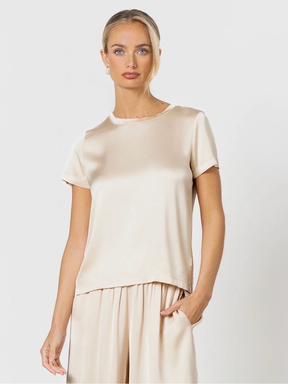 Jaki London Matilda Satin Short-Sleeve Top in Cream NWT Size XS